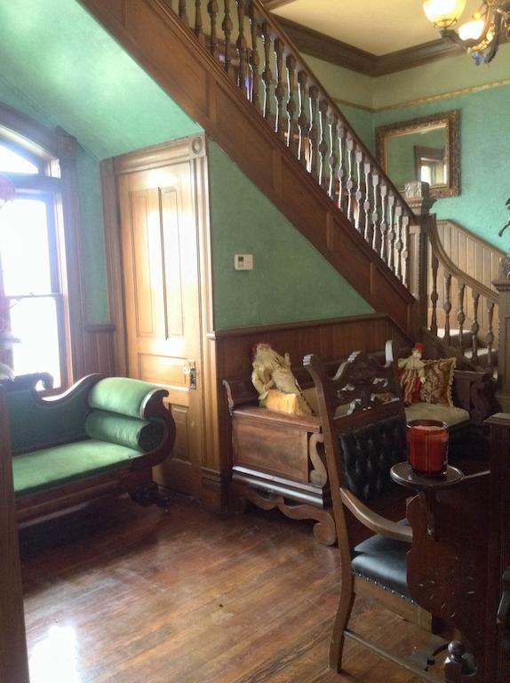 Mosheim Mansion Panzió Seguin Kültér fotó