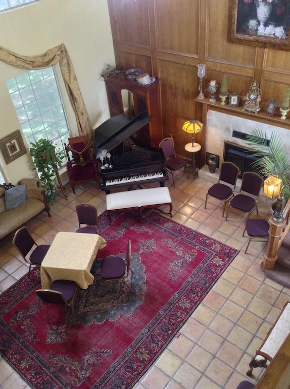 Mosheim Mansion Panzió Seguin Kültér fotó