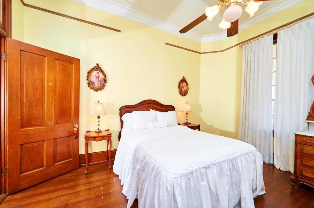 Mosheim Mansion Panzió Seguin Kültér fotó